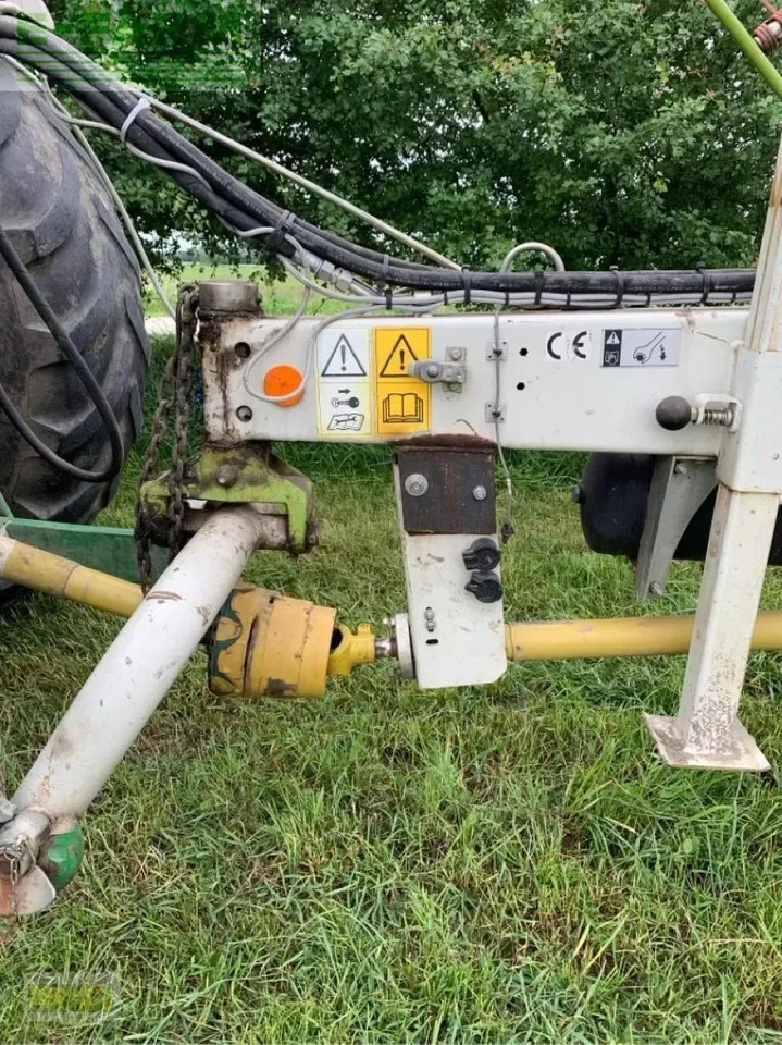 CLAAS liner 3000 - Heuwender/ Wenderechen: das Bild 4 CLAAS liner 3000 - Heuwender/ Wenderechen: das Bild 4