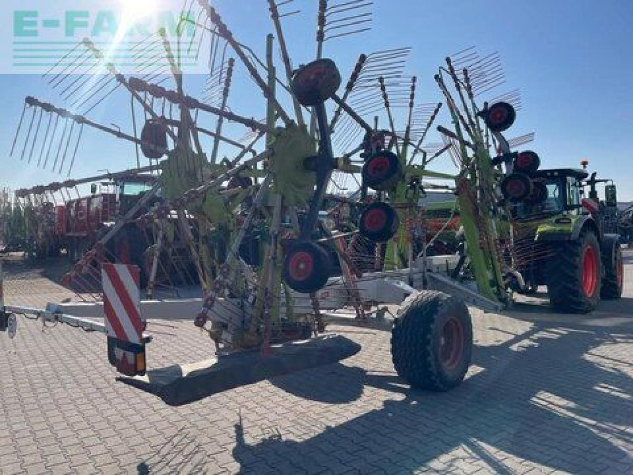 CLAAS liner 3600 - Heuwender/ Wenderechen: das Bild 5 CLAAS liner 3600 - Heuwender/ Wenderechen: das Bild 5