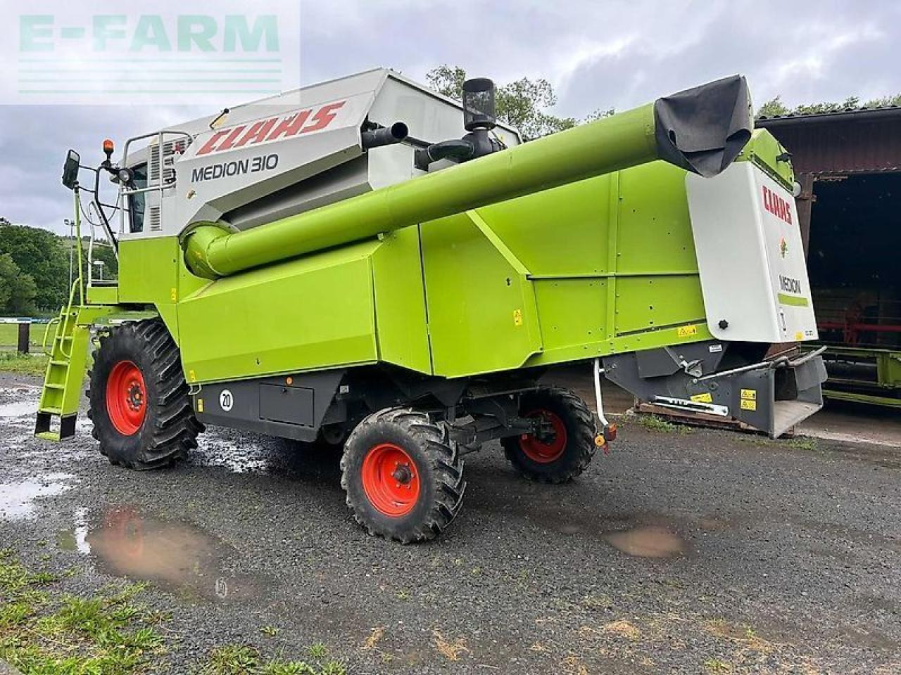 CLAAS medion 310 - Mähdrescher: das Bild 2 CLAAS medion 310 - Mähdrescher: das Bild 2