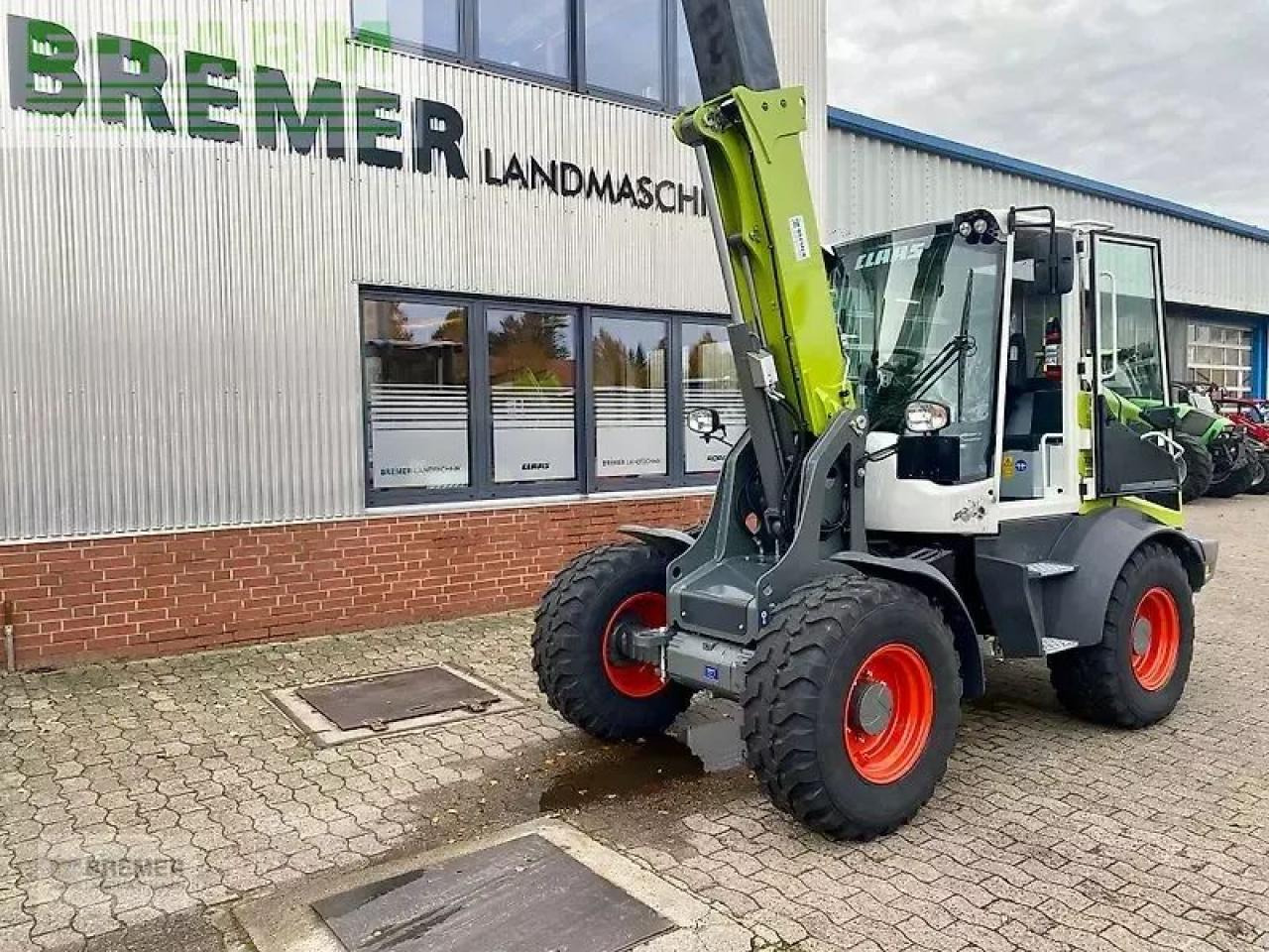CLAAS torion 738 t, sinus, 40 km/h, technikjahr 2024 - Teleskoplader: das Bild 2 CLAAS torion 738 t, sinus, 40 km/h, technikjahr 2024 - Teleskoplader: das Bild 2