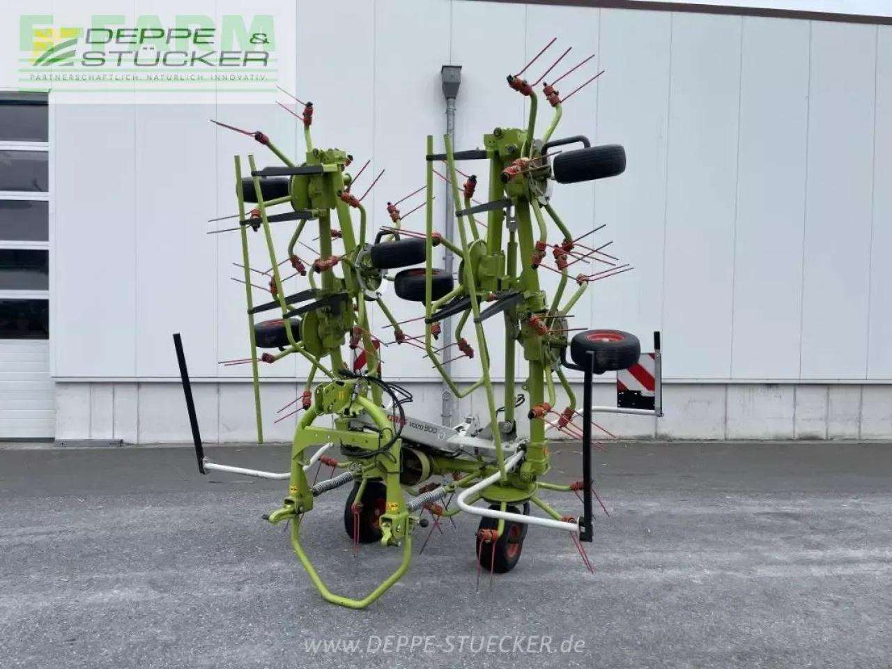 CLAAS volto 900 - Heuwender/ Wenderechen: das Bild 1 CLAAS volto 900 - Heuwender/ Wenderechen: das Bild 1