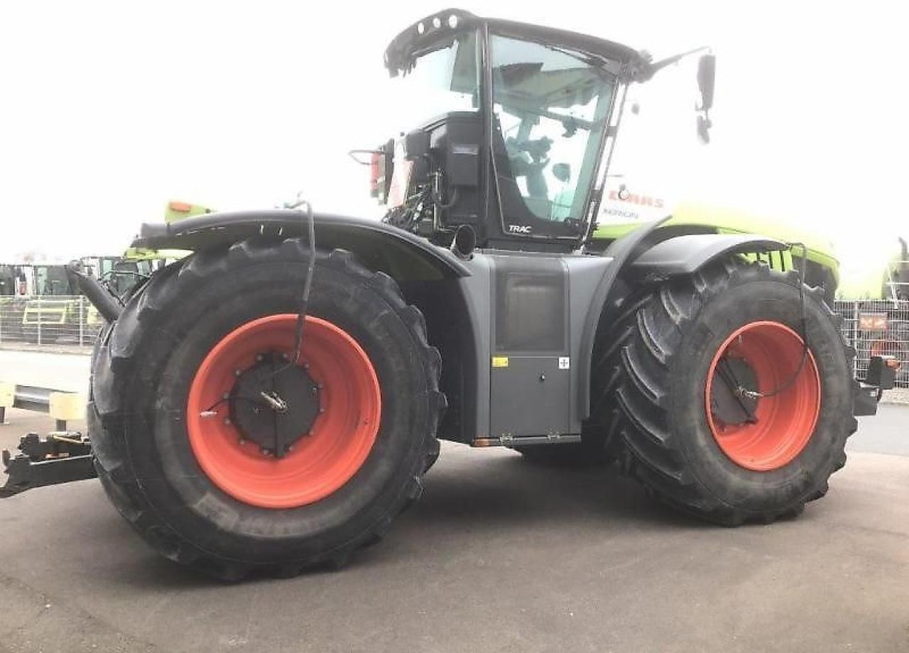 CLAAS xerion 5000 trac TRAC - Traktor: das Bild 4 CLAAS xerion 5000 trac TRAC - Traktor: das Bild 4
