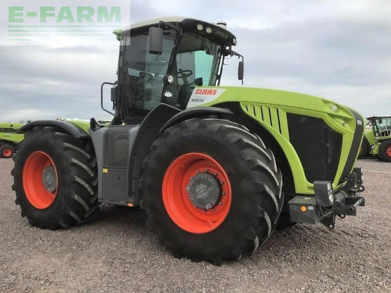 CLAAS xerion 5000 trac vc - Traktor: das Bild 3 CLAAS xerion 5000 trac vc - Traktor: das Bild 3