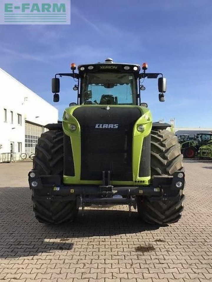 CLAAS xerion 5000 trac vc TRAC VC - Traktor: das Bild 2 CLAAS xerion 5000 trac vc TRAC VC - Traktor: das Bild 2