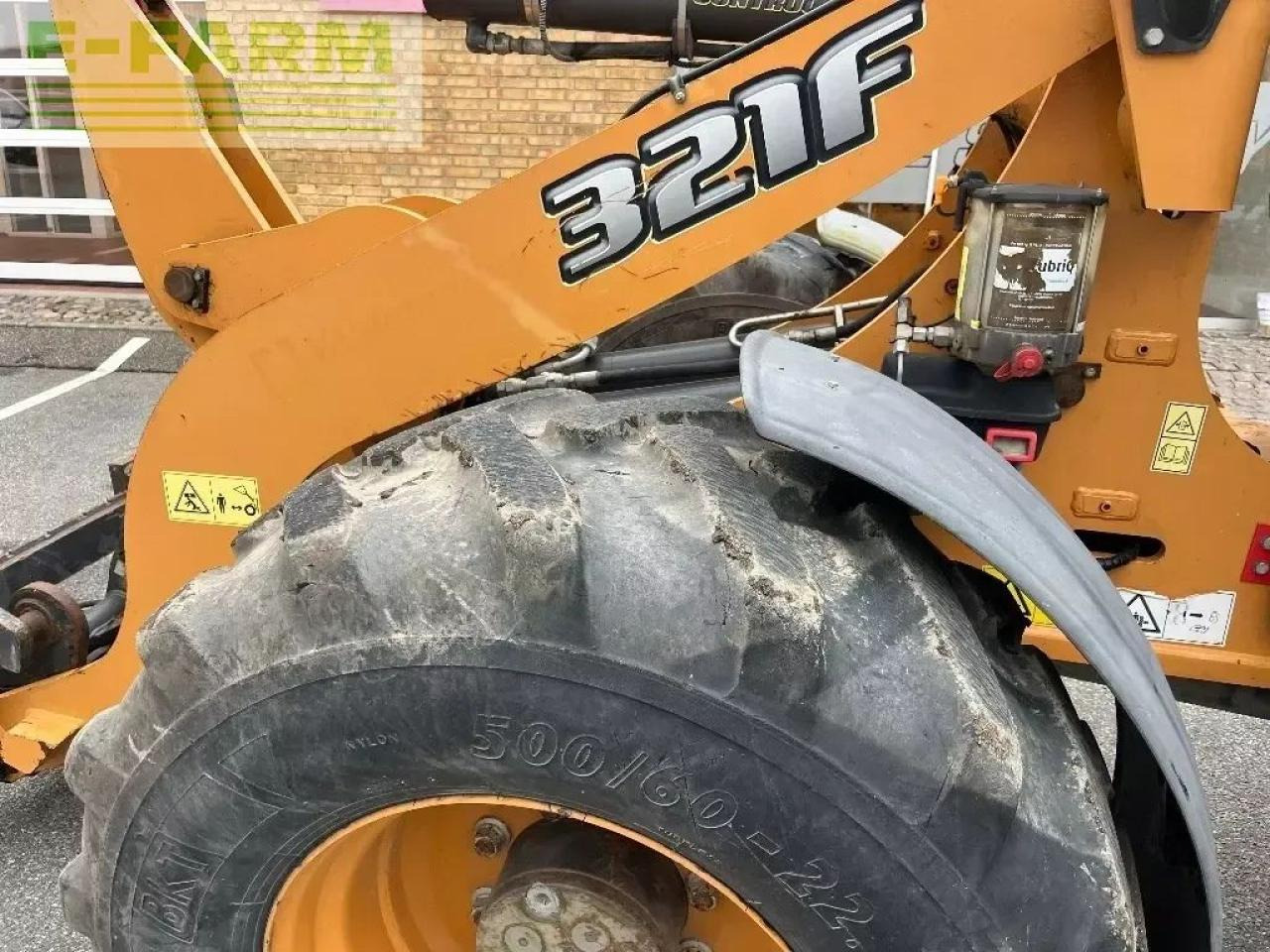 Case-IH 321 f - Minibagger: das Bild 2 Case-IH 321 f - Minibagger: das Bild 2