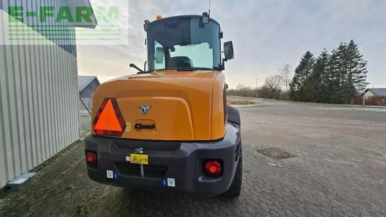 Case-IH 321 f - Minibagger: das Bild 2 Case-IH 321 f - Minibagger: das Bild 2