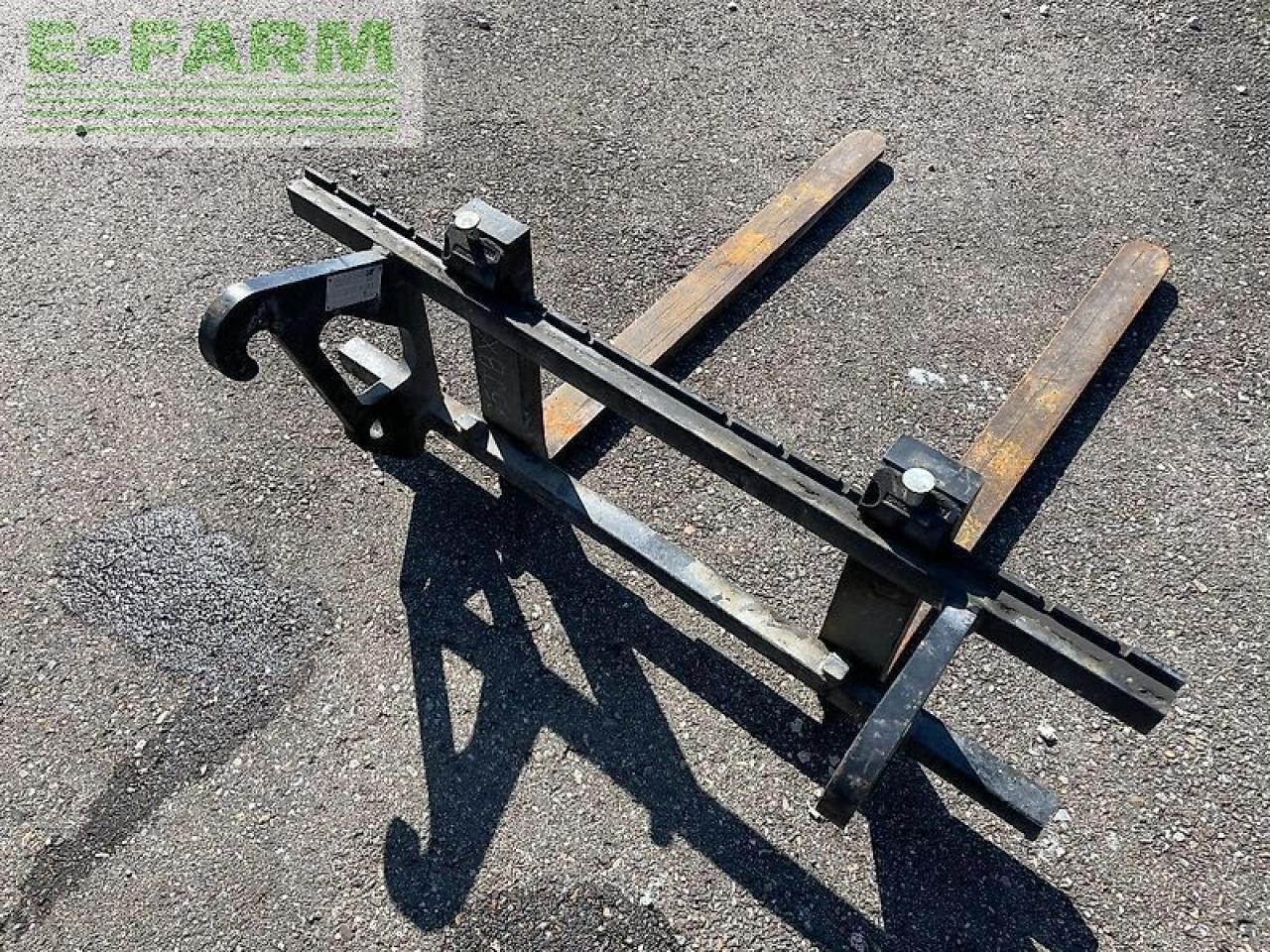 Minibagger Caterpillar 907m: das Bild 27