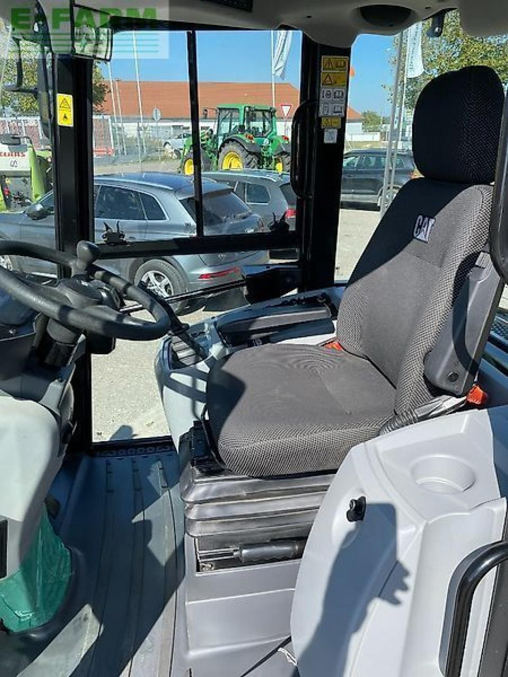 Minibagger Caterpillar 907m: das Bild 15