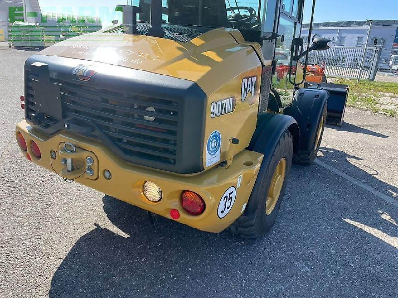 Minibagger Caterpillar 907m: das Bild 8