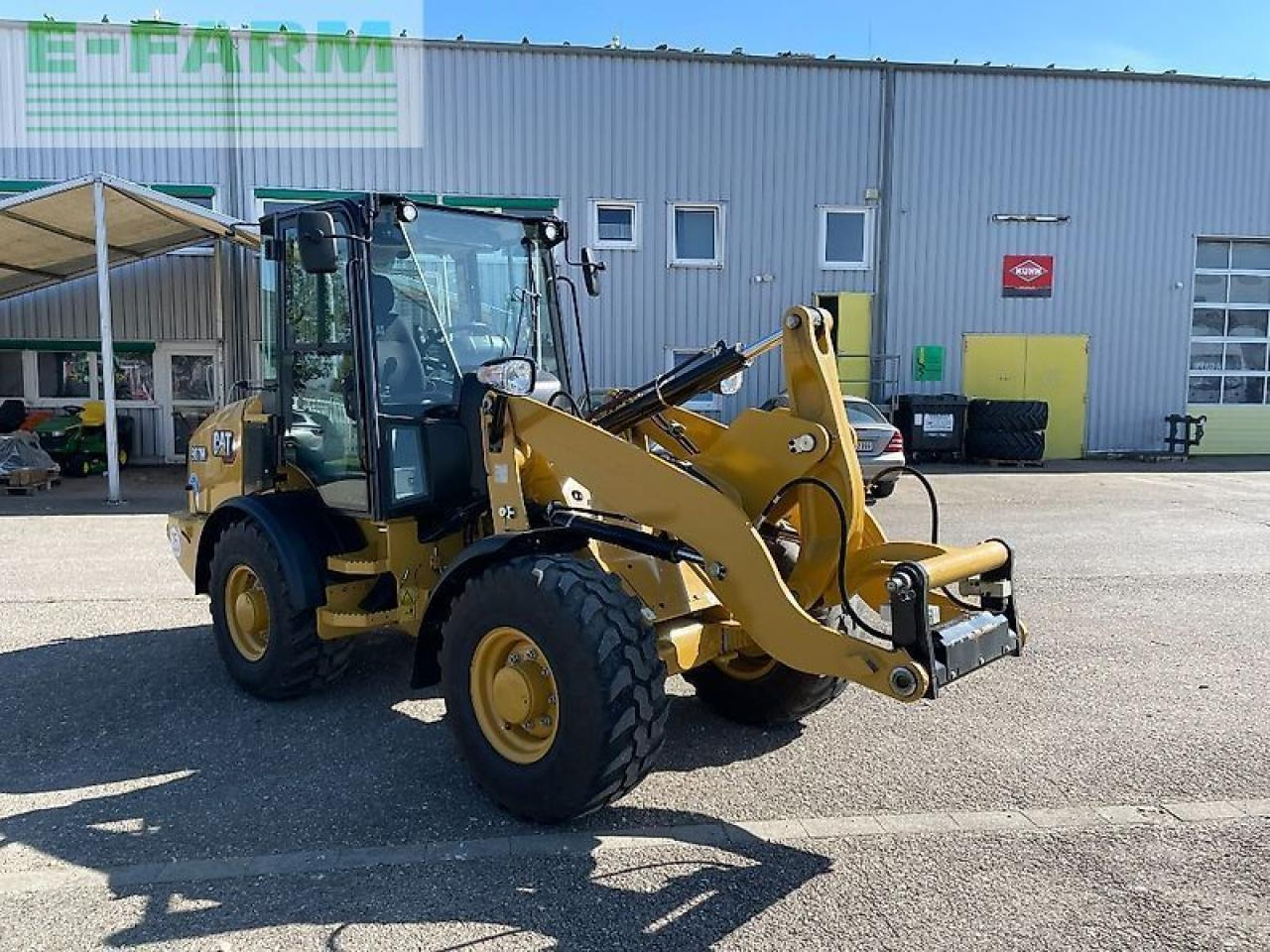 Minibagger Caterpillar 907m: das Bild 6