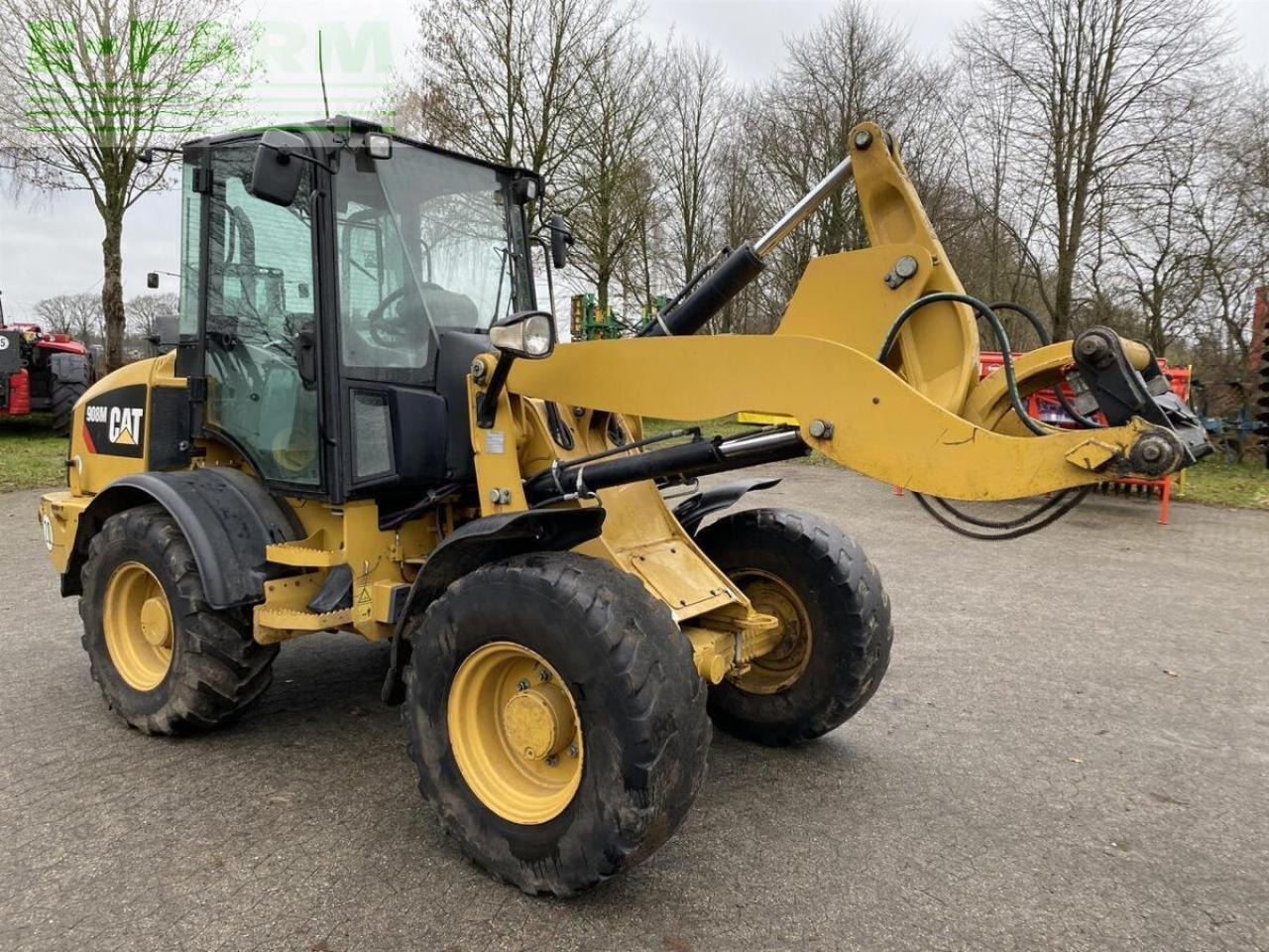 Caterpillar 908m - Minibagger: das Bild 2 Caterpillar 908m - Minibagger: das Bild 2