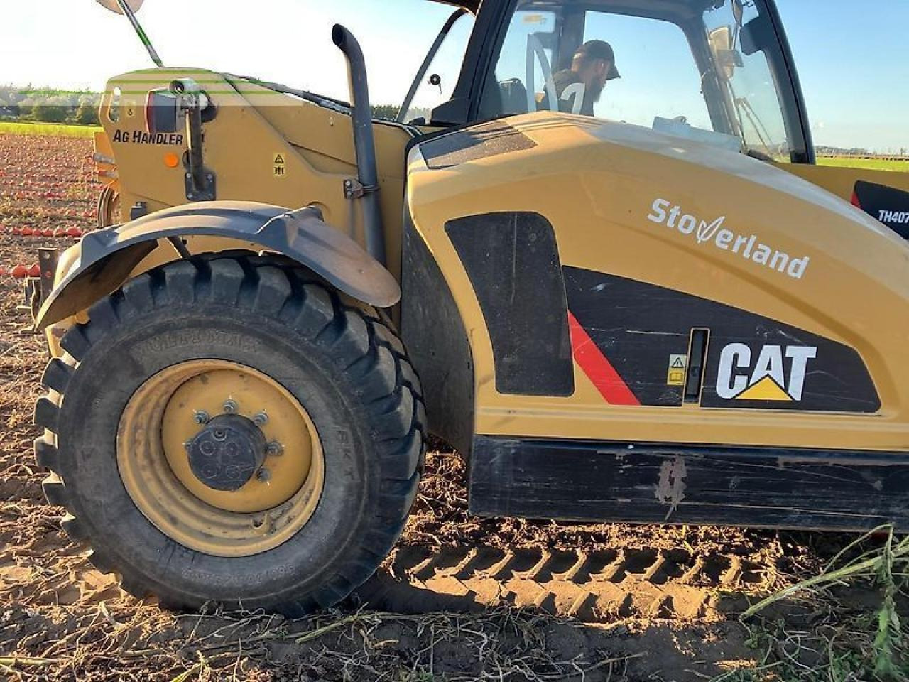 Teleskoplader Caterpillar cat th407c: das Bild 10
