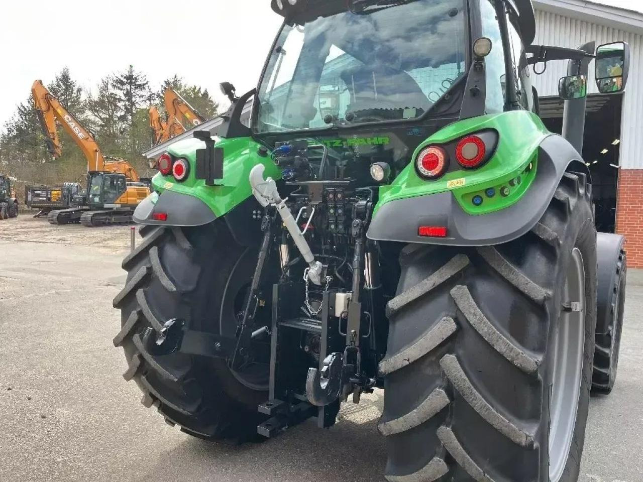 Deutz-Fahr agrotron 6175 ttv TTV - Traktor: das Bild 4 Deutz-Fahr agrotron 6175 ttv TTV - Traktor: das Bild 4
