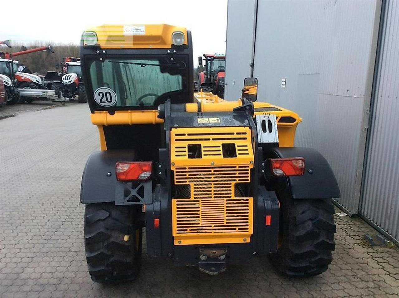 Dieci agrifarmer 32.6 - Teleskoplader: das Bild 4 Dieci agrifarmer 32.6 - Teleskoplader: das Bild 4