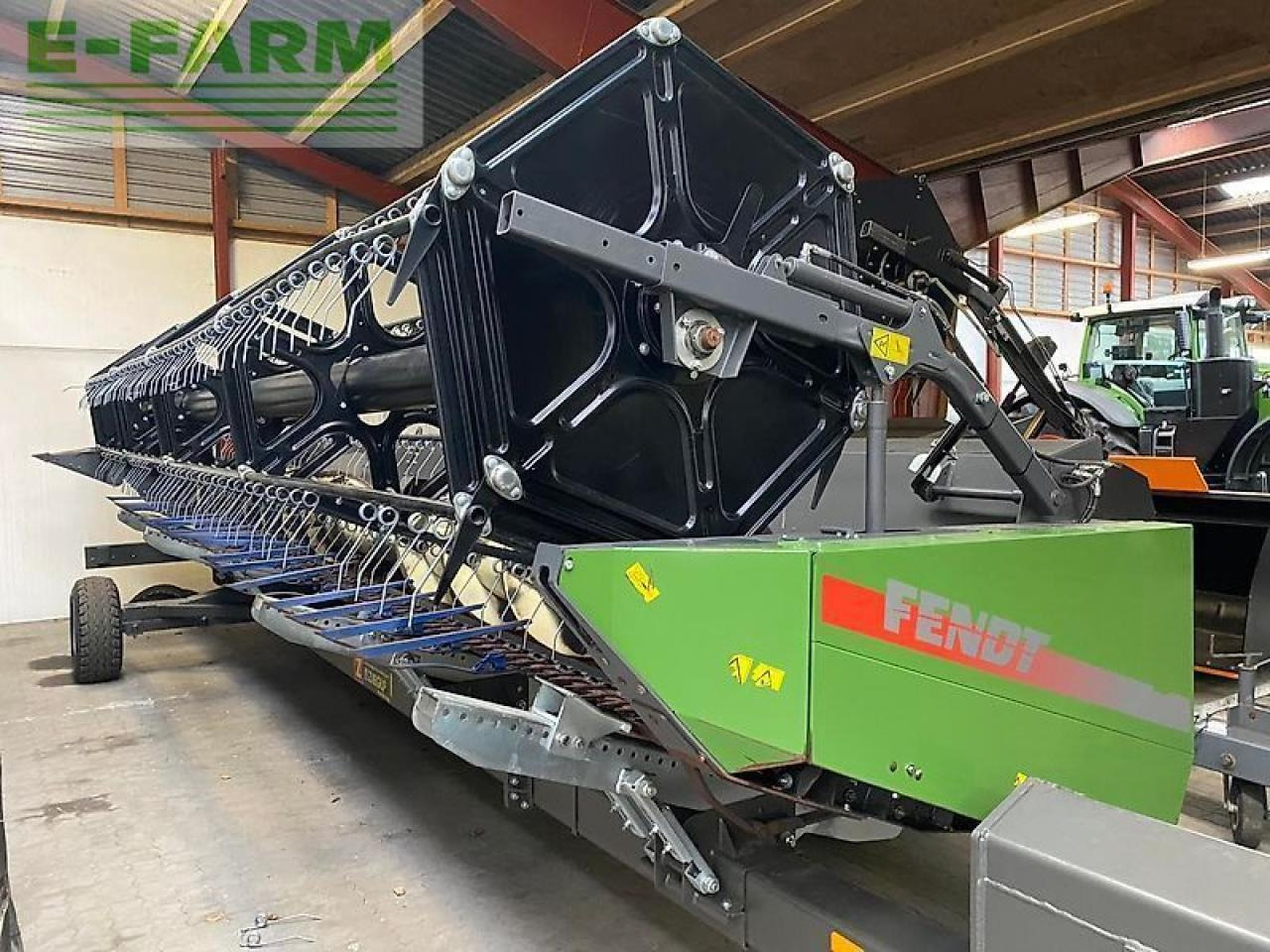 Fendt 25" ff - Ernteforsatz für Häcksler: das Bild 1 Fendt 25" ff - Ernteforsatz für Häcksler: das Bild 1