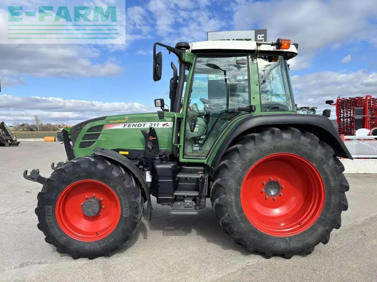 Fendt 311 vario - Traktor: das Bild 4 Fendt 311 vario - Traktor: das Bild 4