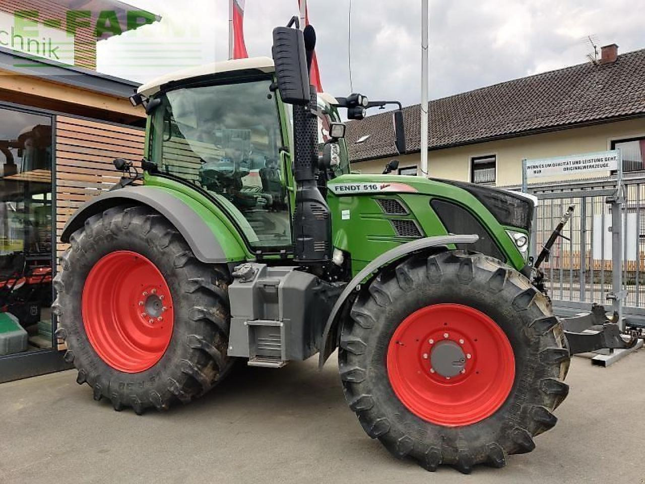 Fendt 516 vario s4 profi plus ProfiPlus - Traktor: das Bild 4 Fendt 516 vario s4 profi plus ProfiPlus - Traktor: das Bild 4