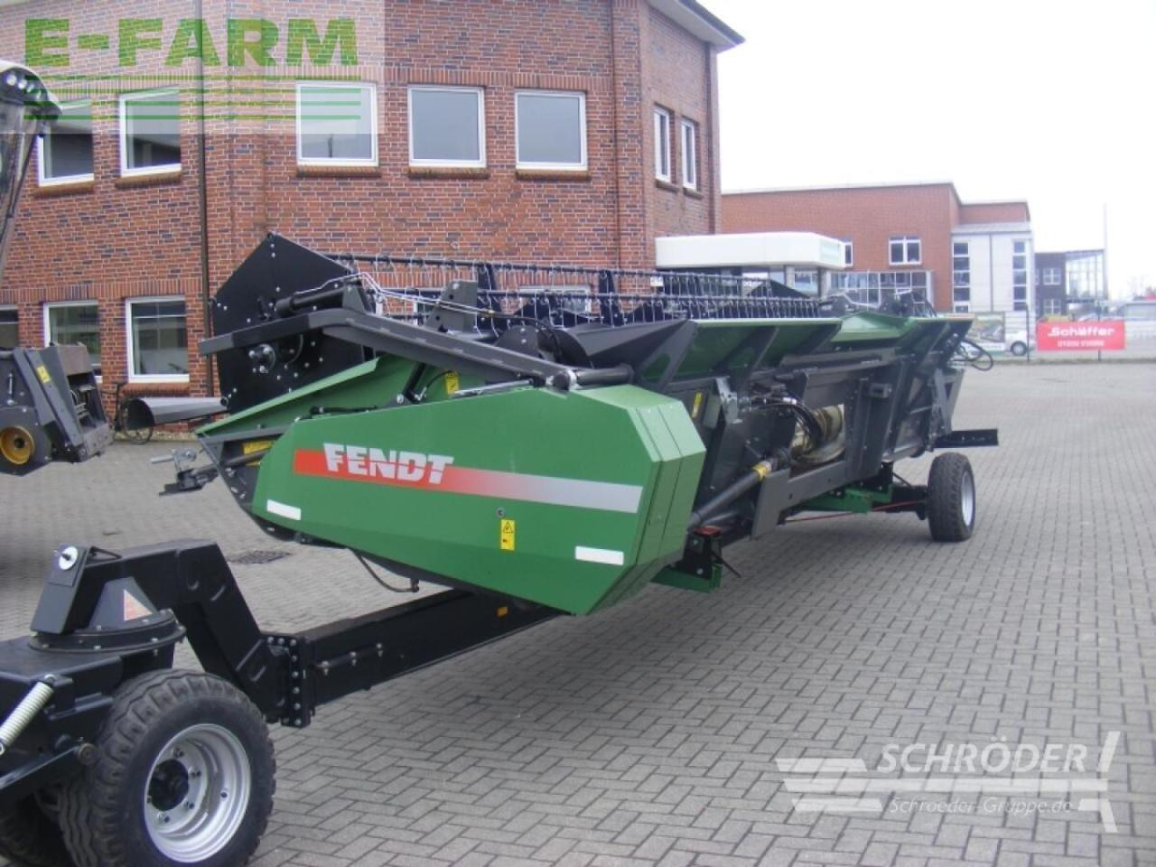 Fendt 6,80 m pf - Schneidwerk: das Bild 2 Fendt 6,80 m pf - Schneidwerk: das Bild 2