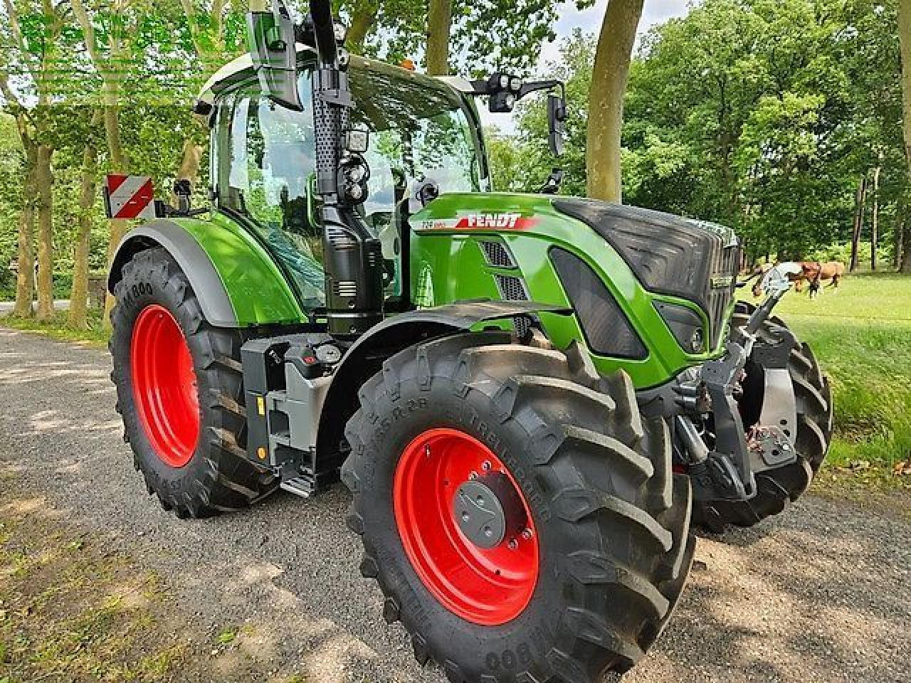Fendt 724 gen6 nieuw power+, setting 2, 722 720 718 - Traktor: das Bild 4 Fendt 724 gen6 nieuw power+, setting 2, 722 720 718 - Traktor: das Bild 4