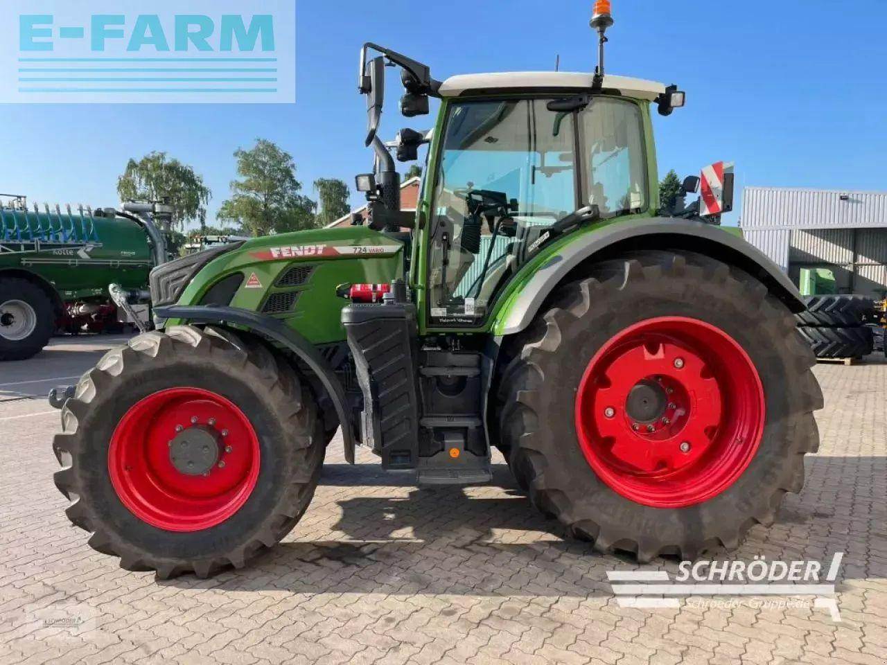 Fendt 724 vario gen6 power plus PowerPlus - Traktor: das Bild 5 Fendt 724 vario gen6 power plus PowerPlus - Traktor: das Bild 5