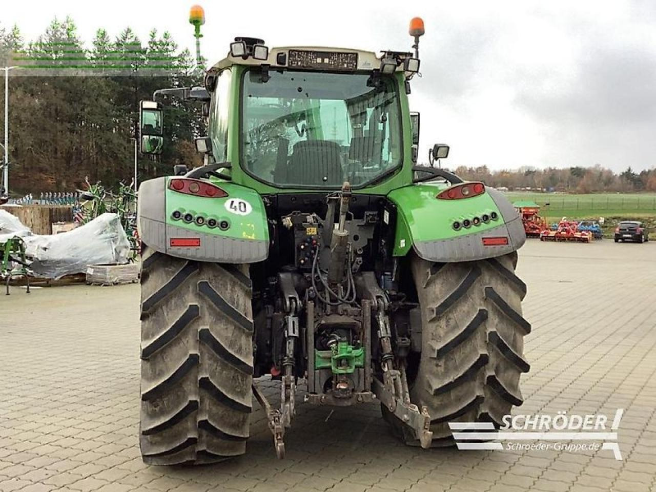 Fendt 724 vario s4 profi plus ProfiPlus - Traktor: das Bild 4 Fendt 724 vario s4 profi plus ProfiPlus - Traktor: das Bild 4