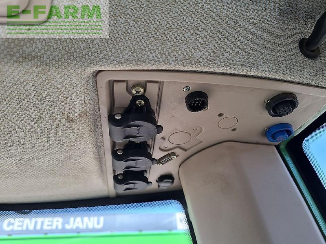 Traktor Fendt 828 vario: das Bild 12