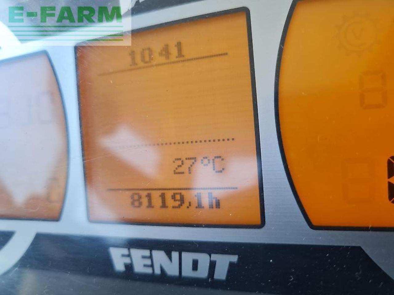 Traktor Fendt 828 vario: das Bild 11