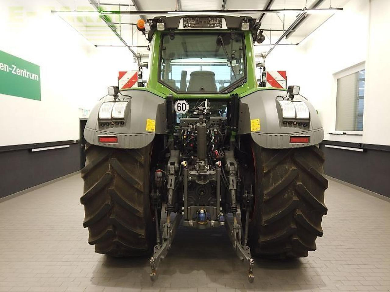 Fendt 828 vario s4 profi plus ProfiPlus - Traktor: das Bild 5 Fendt 828 vario s4 profi plus ProfiPlus - Traktor: das Bild 5
