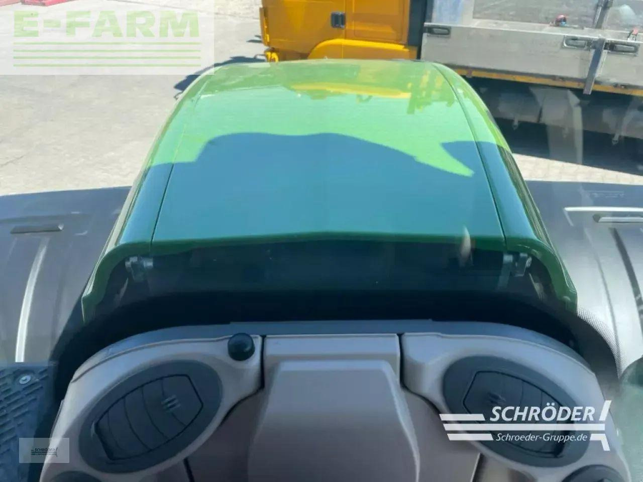 Traktor Fendt 828 vario s4 profi plus ProfiPlus: das Bild 11