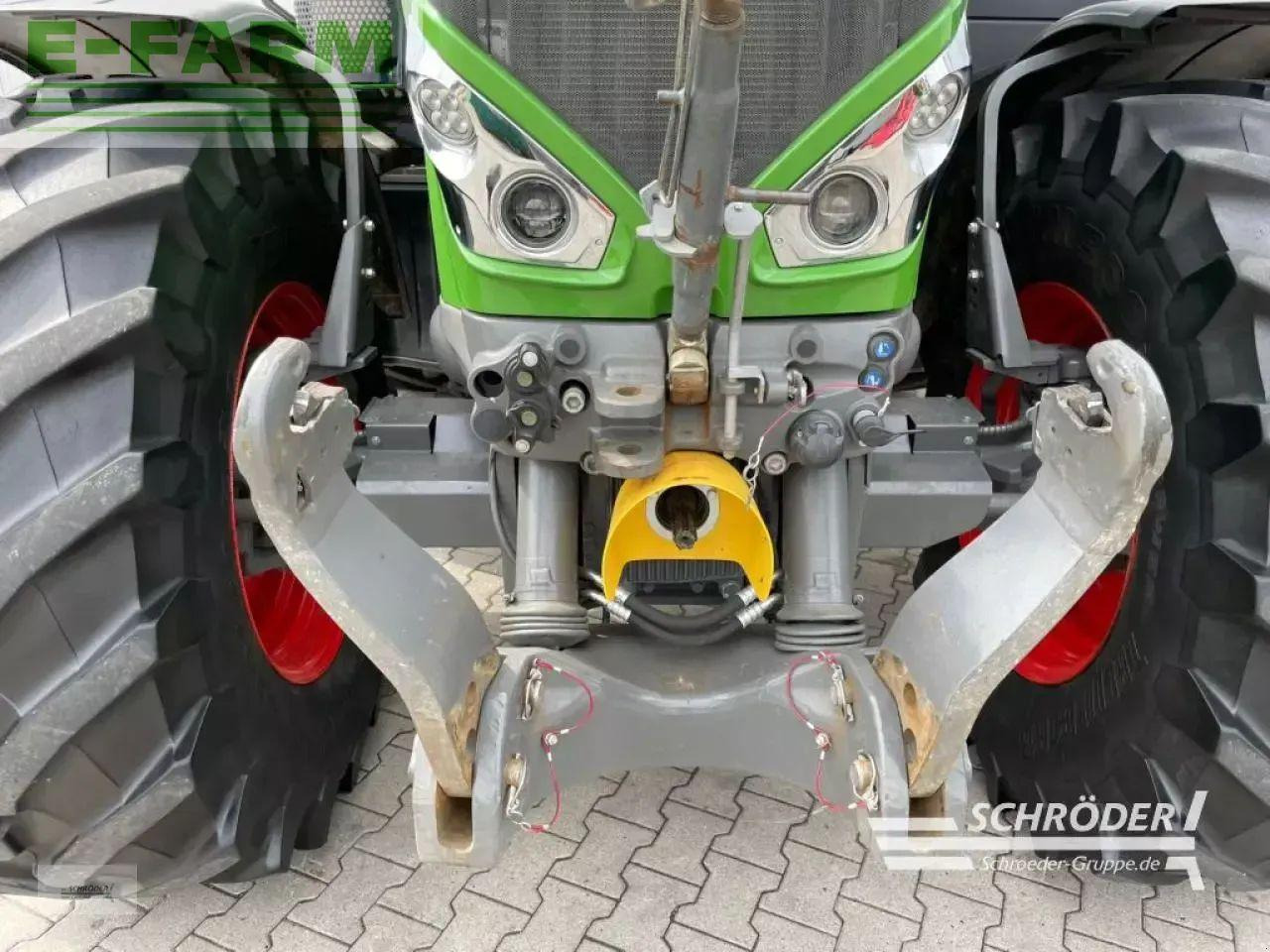 Traktor Fendt 828 vario s4 profi plus ProfiPlus: das Bild 7