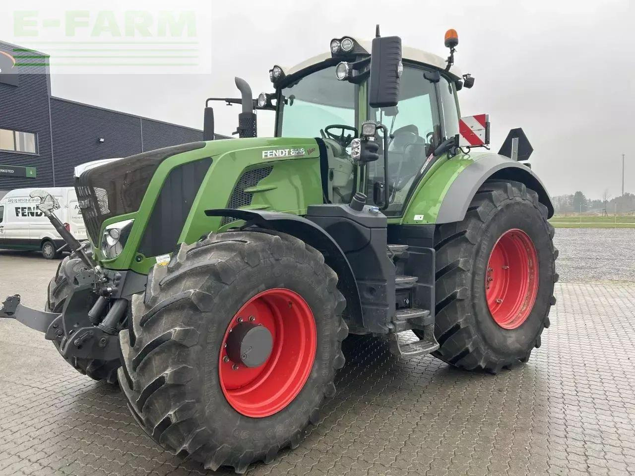 Fendt 828 vario s4 - Traktor: das Bild 2 Fendt 828 vario s4 - Traktor: das Bild 2
