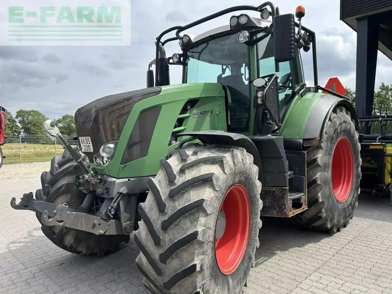 Fendt 828 vario scr - Traktor: das Bild 1 Fendt 828 vario scr - Traktor: das Bild 1