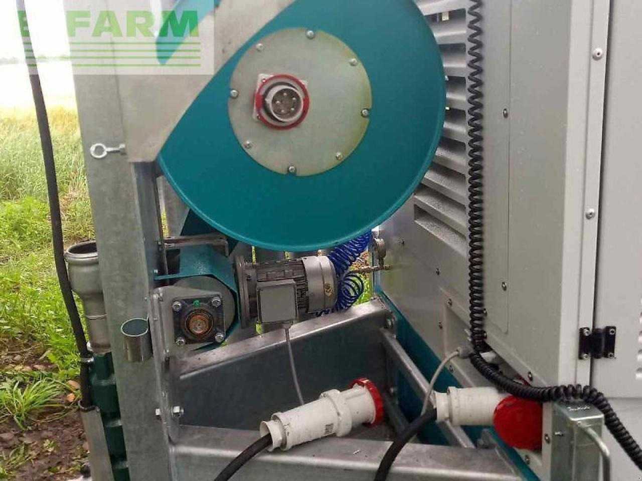Fiat Agri fox mit u-pumpe 40kva 50m3/h - Beregnungstechnik: das Bild 3 Fiat Agri fox mit u-pumpe 40kva 50m3/h - Beregnungstechnik: das Bild 3
