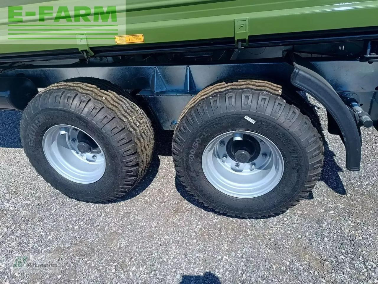 Fliegl tdk140 fox - Landwirtschaftlicher Kipper: das Bild 4 Fliegl tdk140 fox - Landwirtschaftlicher Kipper: das Bild 4