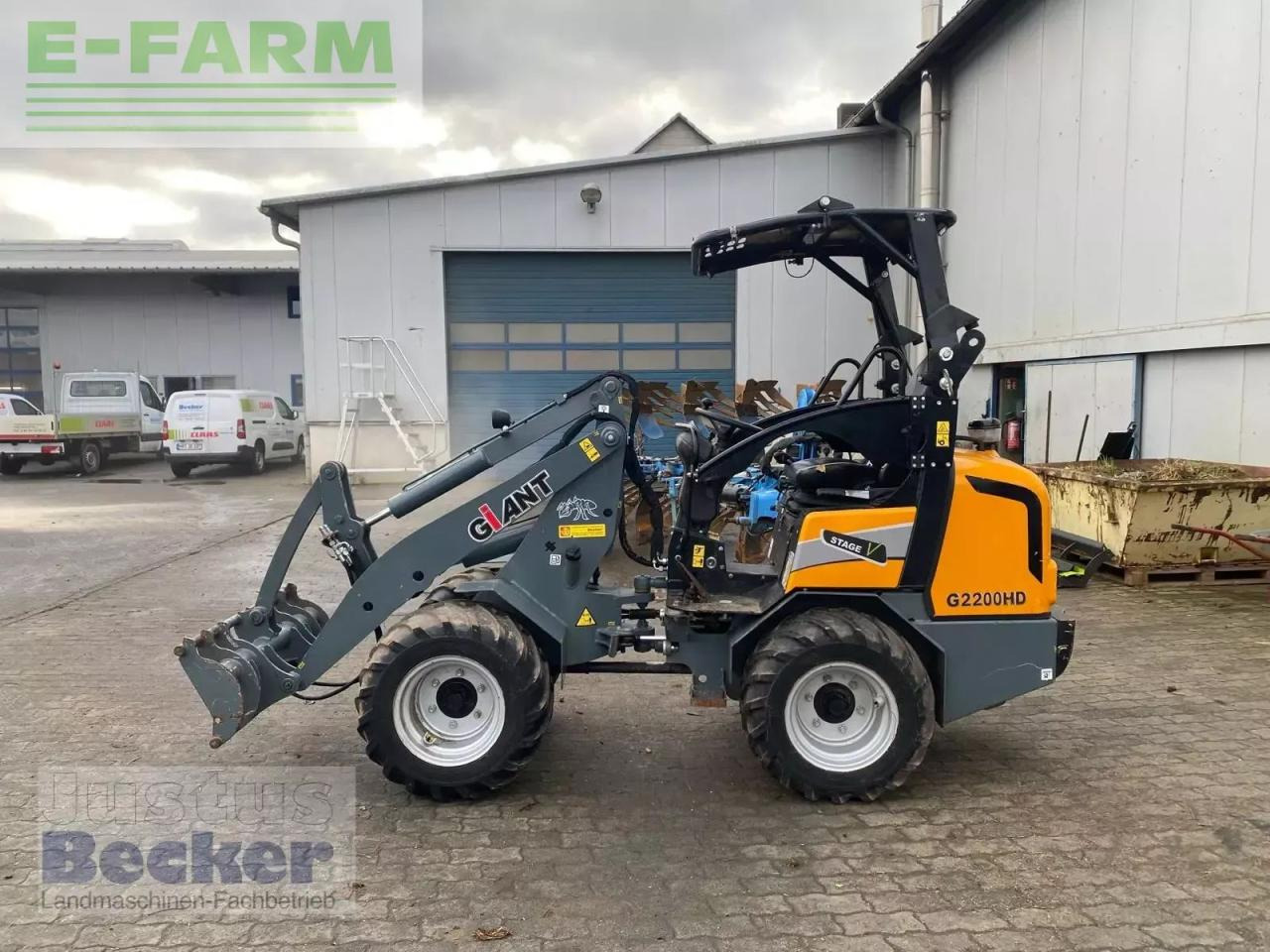 Giant g 2200 - Minibagger: das Bild 3 Giant g 2200 - Minibagger: das Bild 3