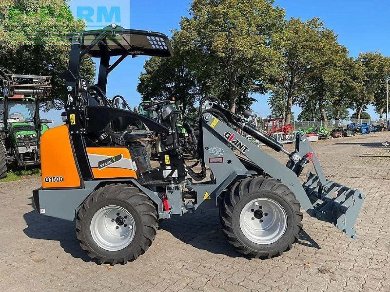 Giant g1500 - Minibagger: das Bild 1 Giant g1500 - Minibagger: das Bild 1