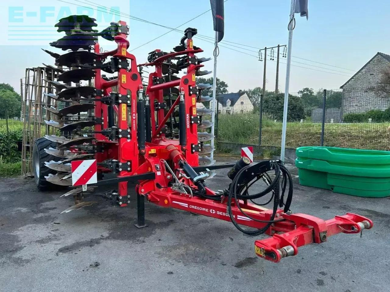 Gregoire Besson occitan t60 - Grubber: das Bild 1 Gregoire Besson occitan t60 - Grubber: das Bild 1