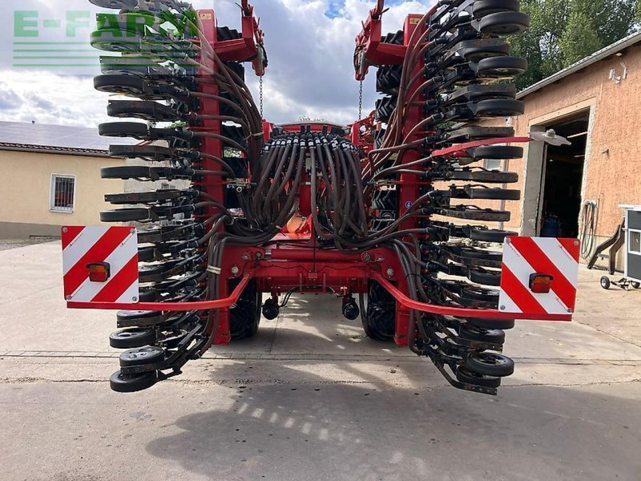 Horsch pronto 6 as *mit saatflusskontrolle* - Sämaschine: das Bild 5 Horsch pronto 6 as *mit saatflusskontrolle* - Sämaschine: das Bild 5