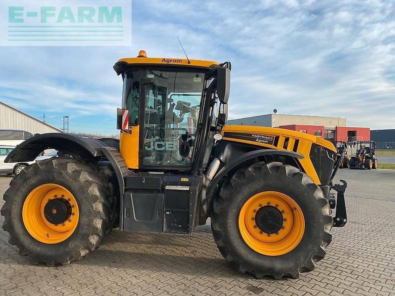 JCB 4220 fatsrac - Traktor: das Bild 3 JCB 4220 fatsrac - Traktor: das Bild 3