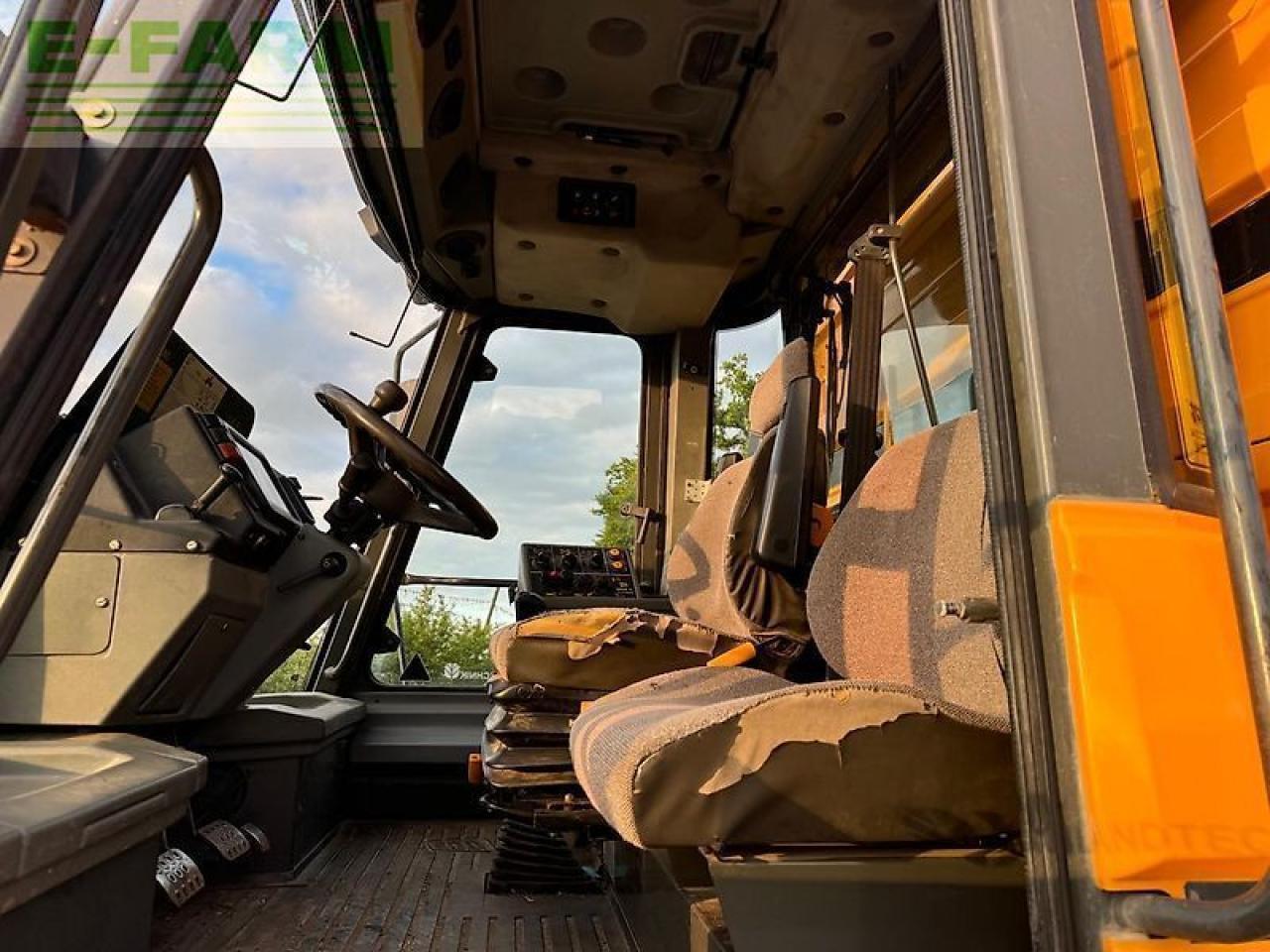 JCB fastrac 185 / 65 - Traktor: das Bild 3 JCB fastrac 185 / 65 - Traktor: das Bild 3
