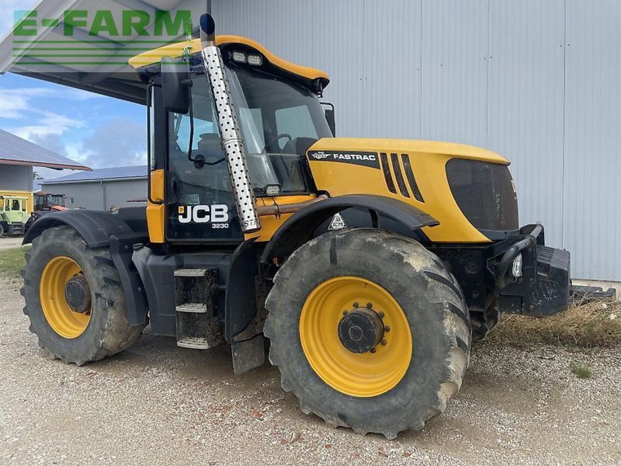 JCB fastrac 3230 - Traktor: das Bild 1 JCB fastrac 3230 - Traktor: das Bild 1
