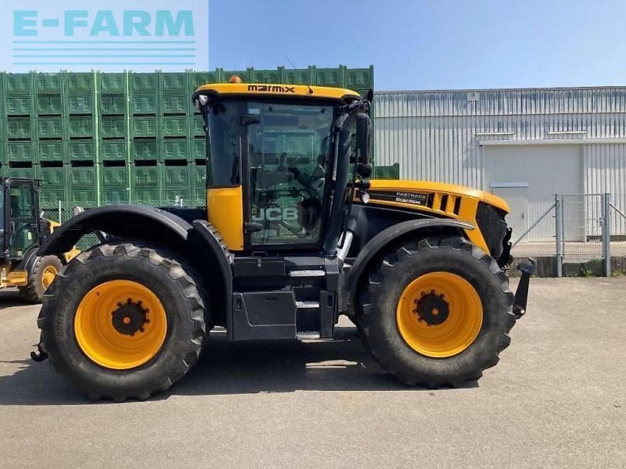 JCB gebr. schlepper jcb 4220 - Traktor: das Bild 4 JCB gebr. schlepper jcb 4220 - Traktor: das Bild 4