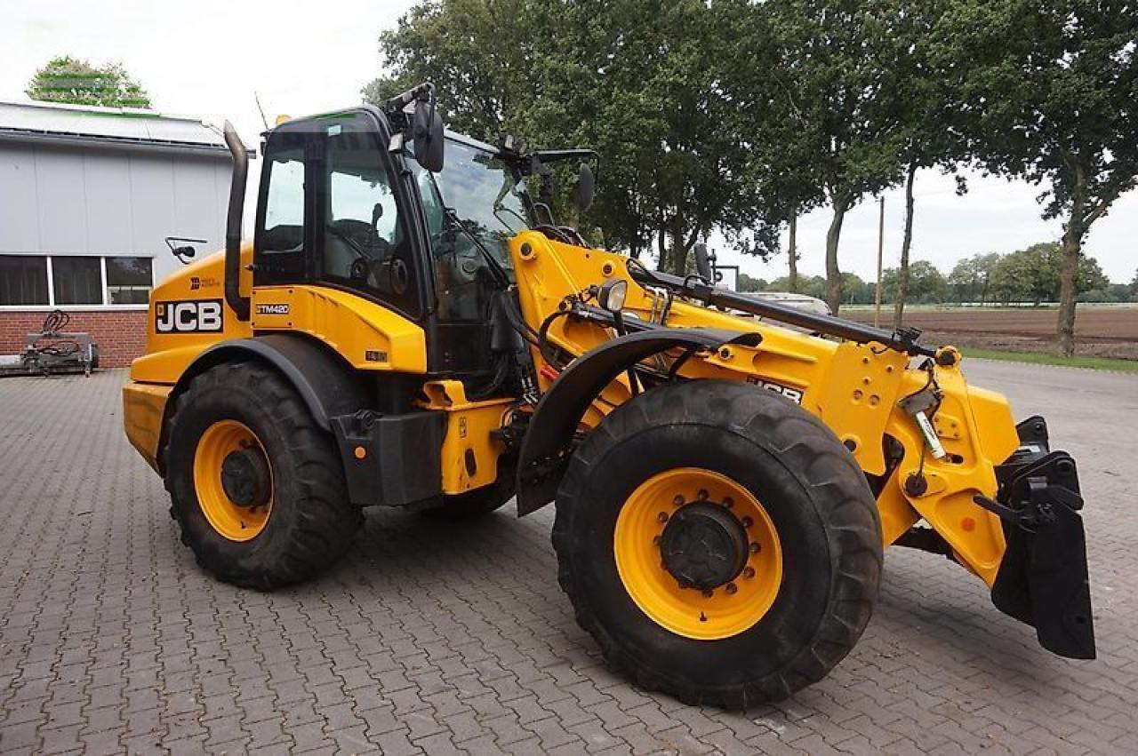 JCB jcb tm 420 teleskopradlader - Minibagger: das Bild 2 JCB jcb tm 420 teleskopradlader - Minibagger: das Bild 2