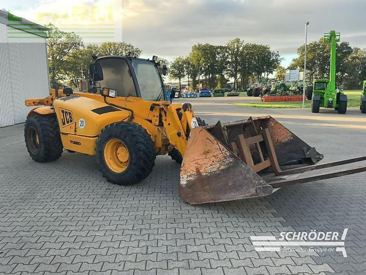 JCB slp 530-70 + palettengabel & schaufel - Teleskoplader: das Bild 3 JCB slp 530-70 + palettengabel & schaufel - Teleskoplader: das Bild 3