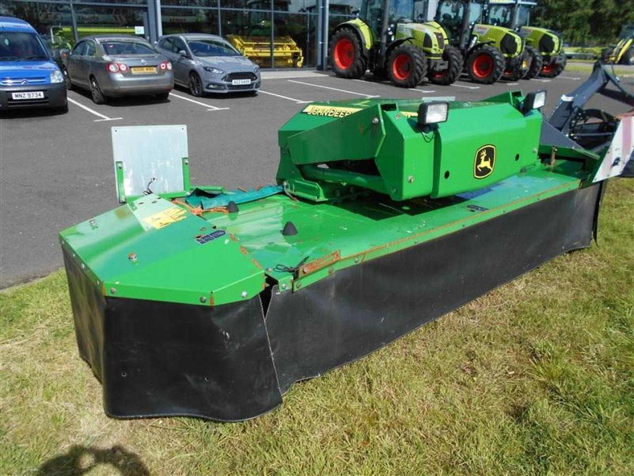 John Deere 131 - Mähwerk: das Bild 2 John Deere 131 - Mähwerk: das Bild 2