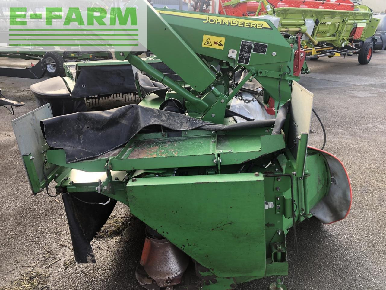 John Deere 131 - Mähwerk: das Bild 3 John Deere 131 - Mähwerk: das Bild 3