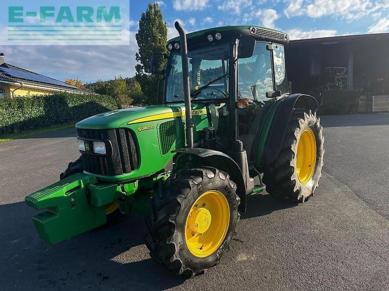 John Deere 5080 g - Traktor: das Bild 1 John Deere 5080 g - Traktor: das Bild 1