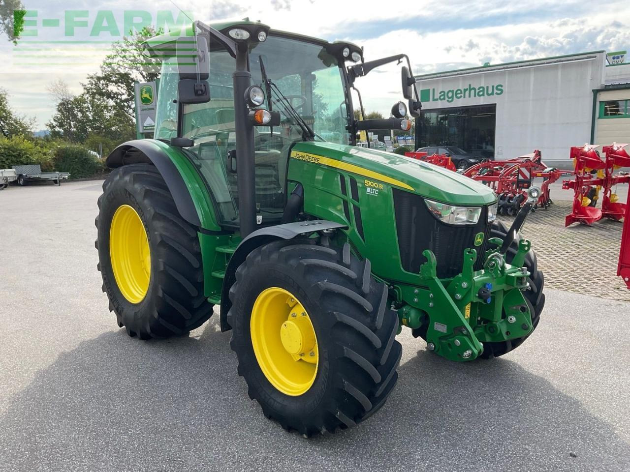 John Deere 5100R - Traktor: das Bild 4 John Deere 5100R - Traktor: das Bild 4