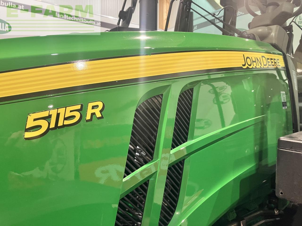 John Deere 5115r - Traktor: das Bild 5 John Deere 5115r - Traktor: das Bild 5