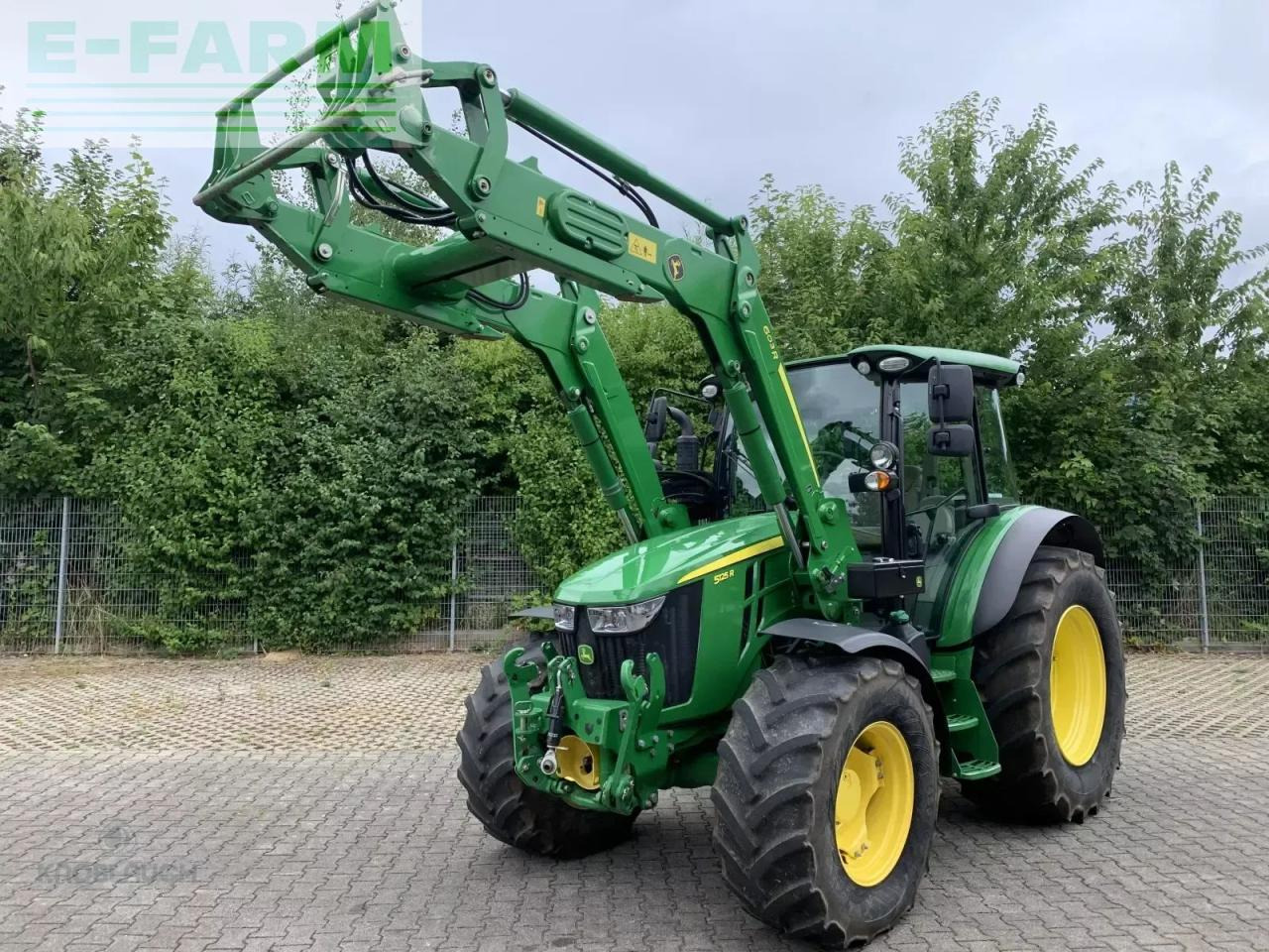 John Deere 5125r - Traktor: das Bild 1 John Deere 5125r - Traktor: das Bild 1